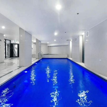 Modern 2 Bedroom Apartment In Sierra Grand - Coasthm Гоулд Коуст Екстериор снимка